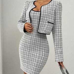 Women’s Round Neck Contrast Short Jacket & Sleeveless Mini Dress 2 Pieces Set
